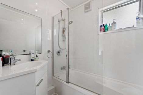 Photo of property in 7 Orchard Place, Morningside, Whangarei, 0110