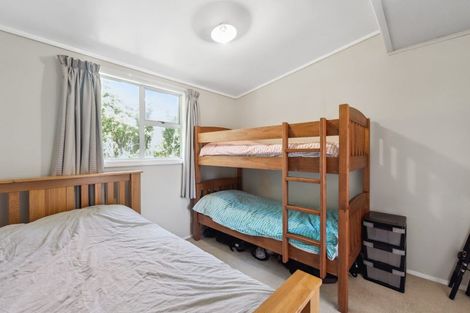 Photo of property in 7a Hona Street, Waikanae Beach, Waikanae, 5036