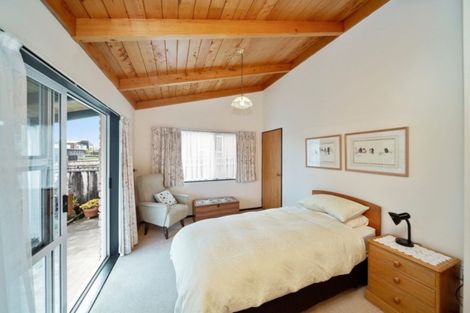 Photo of property in 1/13 Wesley Avenue, Frankleigh Park, New Plymouth, 4310