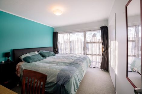 Photo of property in 2 Millar Place, Nawton, Hamilton, 3200