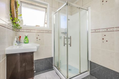 Photo of property in 29 Othello Drive, Clover Park, Auckland, 2023