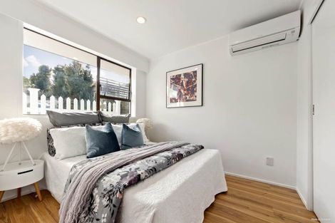 Photo of property in 1/82 Sartors Avenue, Browns Bay, Auckland, 0630