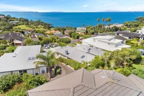 Photo of property in 2/70 Churchill Road, Murrays Bay, Auckland, 0630