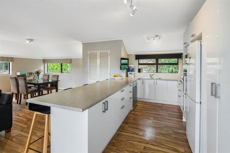 Photo of property in 140 Mark Avenue, Grenada Village, Wellington, 6037