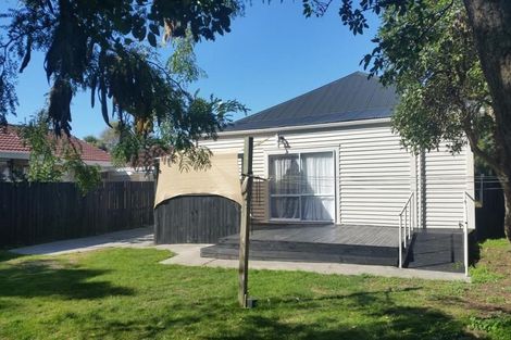 Photo of property in 117 Osborne Street, Waltham, Christchurch, 8011