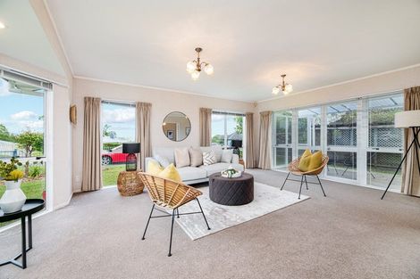 Photo of property in 42 Sunhill Road, Sunnyvale, Auckland, 0612