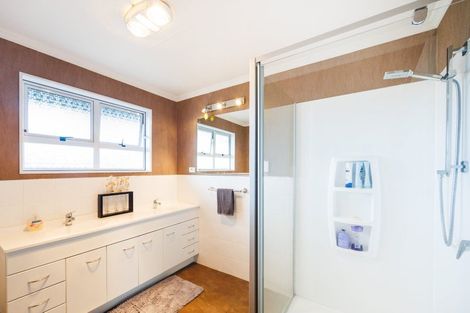 Photo of property in 23 Kentucky Way, Awapuni, Palmerston North, 4412