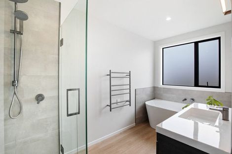 Photo of property in Northlake, 8 Linnburn Road, Wanaka, 9305