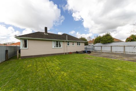 Photo of property in 6 Rochester Street, Awapuni, Palmerston North, 4412