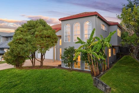 Photo of property in 14 Belleaire Court, West Harbour, Auckland, 0618