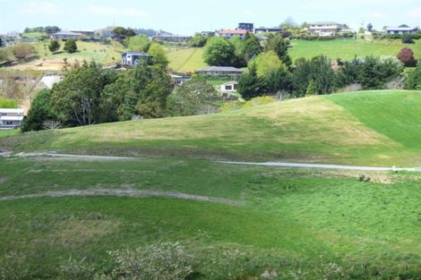 Photo of property in 48 Te Auhi Way, Welcome Bay, Tauranga, 3112