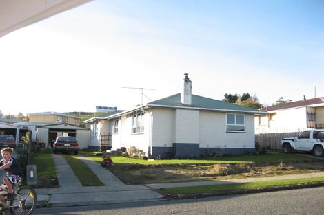 Photo of property in 79 Walker Crescent, East Gore, Gore, 9710