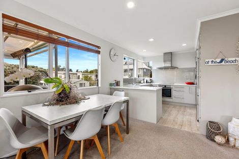 Photo of property in 141 Oceanview Road, Mount Maunganui, 3116