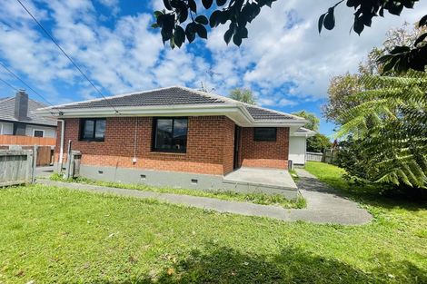 Photo of property in 10 Bledisloe Street, Papatoetoe, Auckland, 2104