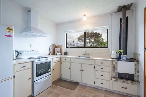 Photo of property in 7a Windlesham Place, Wakefield, 7025