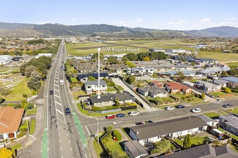 Photo of property in 319 Kapiti Road, Paraparaumu Beach, Paraparaumu, 5032