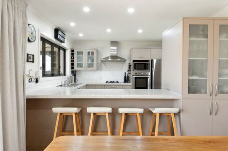 Photo of property in 18 Watkins Road, Cambridge, 3434