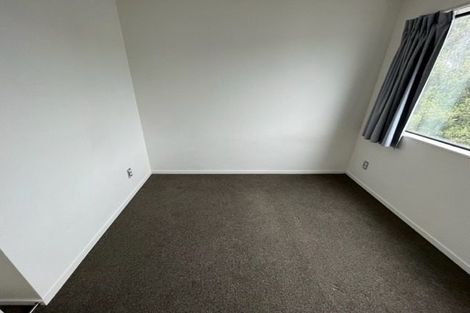 Photo of property in 17 Waru Lane, Te Atatu Peninsula, Auckland, 0610