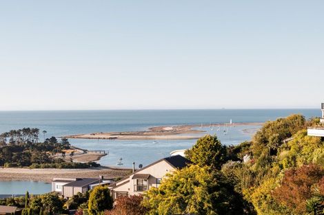 Photo of property in 50 The Cliffs, Britannia Heights, Nelson, 7010