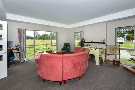 Photo of property in 335 Kainga Road, Kainga, Christchurch, 8083