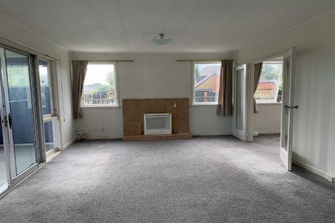 Photo of property in 185 Avonhead Road, Avonhead, Christchurch, 8042