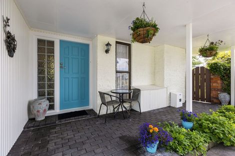 Photo of property in 14 Tainui Terrace, Inglewood, 4330