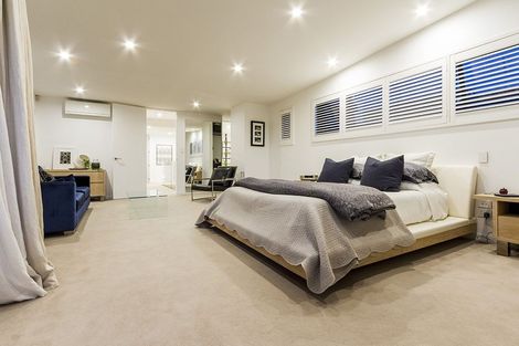 Photo of property in 41 Milford Road, Milford, Auckland, 0620