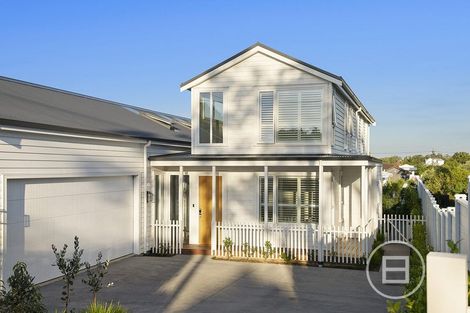 Photo of property in 15 Church Street, Northcote Point, Auckland, 0627