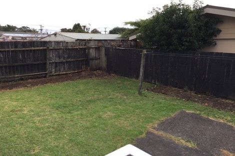 Photo of property in 47 Fairdene Avenue, Henderson, Auckland, 0610