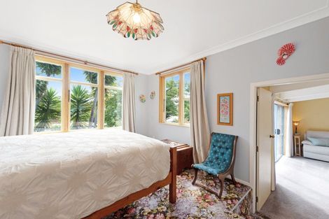 Photo of property in 17 Dale Road, Raumati South, Paraparaumu, 5032