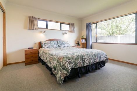 Photo of property in 71 Napier Road, Havelock North, 4130