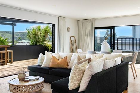 Photo of property in 10c Long Street, Raglan, 3225