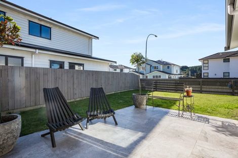 Photo of property in 13 Atherton Terrace, Churton Park, Wellington, 6037