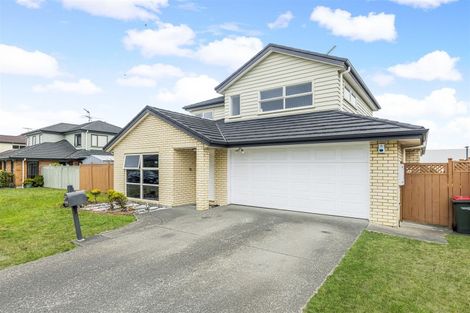 Photo of property in 22 Sarteano Drive, Manurewa, Auckland, 2105