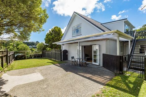 Photo of property in 28 Black Rock Road, Newlands, Wellington, 6037