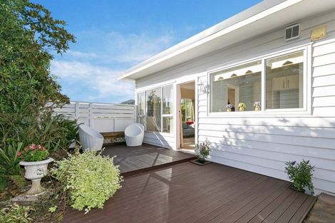 Photo of property in 1/3 Ridd Crescent, Karori, Wellington, 6012