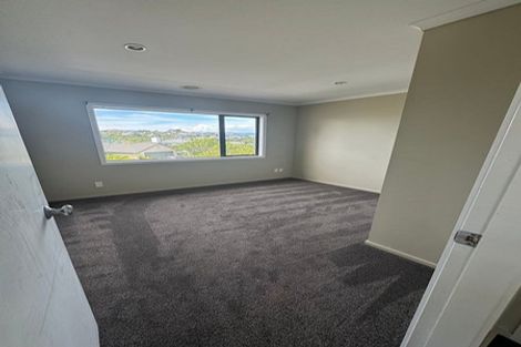 Photo of property in 19 Milford Street, Aotea, Porirua, 5024