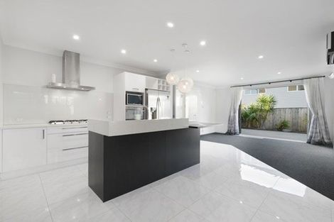 Photo of property in 18 Milano Boulevard, Karaka, Papakura, 2113