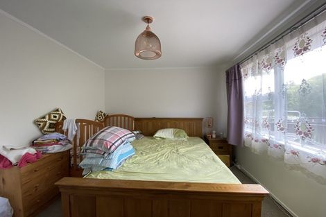 Photo of property in 26 Kiteroa Terrace, Rothesay Bay, Auckland, 0630