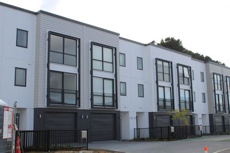 Photo of property in 28 Matairangi Avenue, Totara Heights, Auckland, 2105