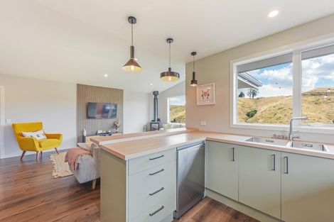 Photo of property in 40 Huntaway Close, Stoke, Nelson, 7011