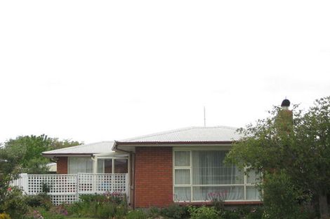 Photo of property in 138 Grimseys Road, Redwood, Christchurch, 8051