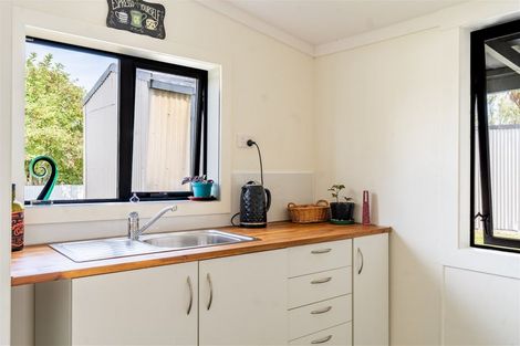 Photo of property in 9 High Street, Milton, 9220
