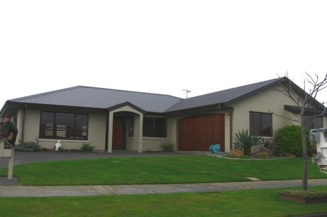 Photo of property in 20 Daniel Place, Kelvin Grove, Palmerston North, 4414