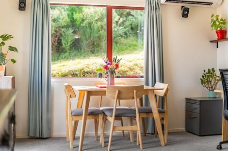 Photo of property in 26 Omapere Street, Waitangirua, Porirua, 5024