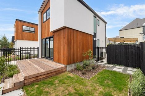 Photo of property in 10 Exeter Street, Lyttelton, 8082