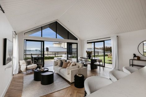 Photo of property in 1 Whitworth Lane, Omokoroa, 3114