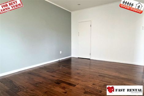 Photo of property in 2/46 Tree View Avenue, Glenfield, Auckland, 0629