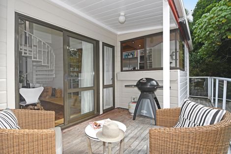 Photo of property in 47 Grand View Road, Leigh, 0985