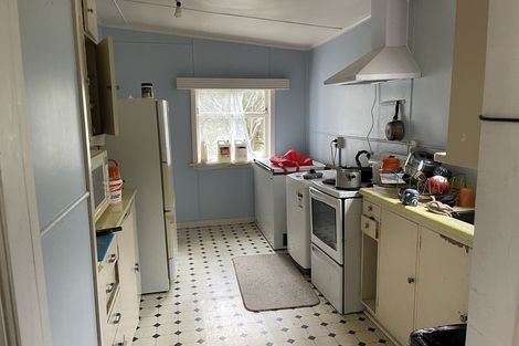 Photo of property in 24 Wharemauku Road, Raumati Beach, Paraparaumu, 5032